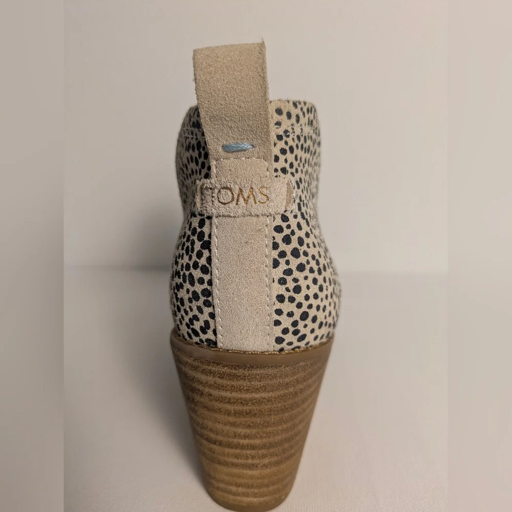 TOMS 10016177 Women's Kallie Cheetah Wedge Bootie Boots Shoes Size 6 Cutout - Picture 3 of 12